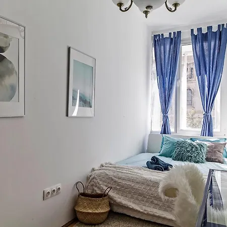 Appartement Cozy 4 Bedroom Overlooking The Basilica Boedapest